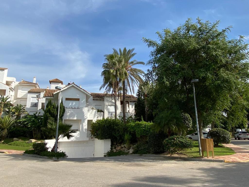 Apartamento En Playa Del Infante Rota Εξωτερικό φωτογραφία